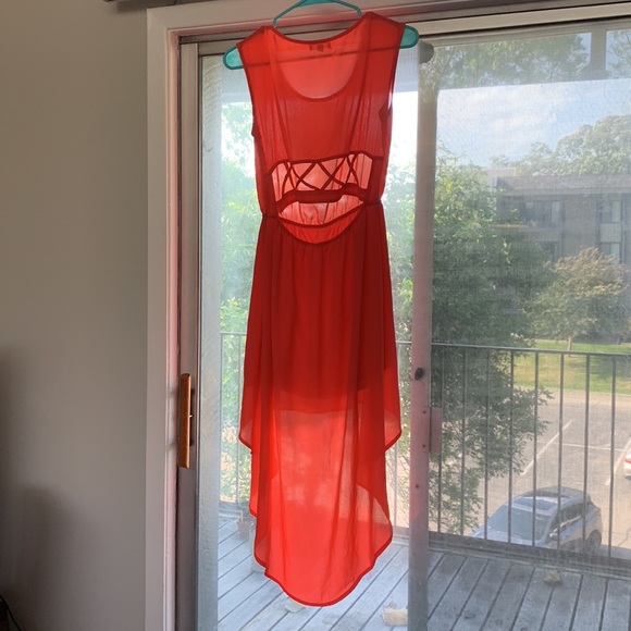 Dress - Picture 2 of 2